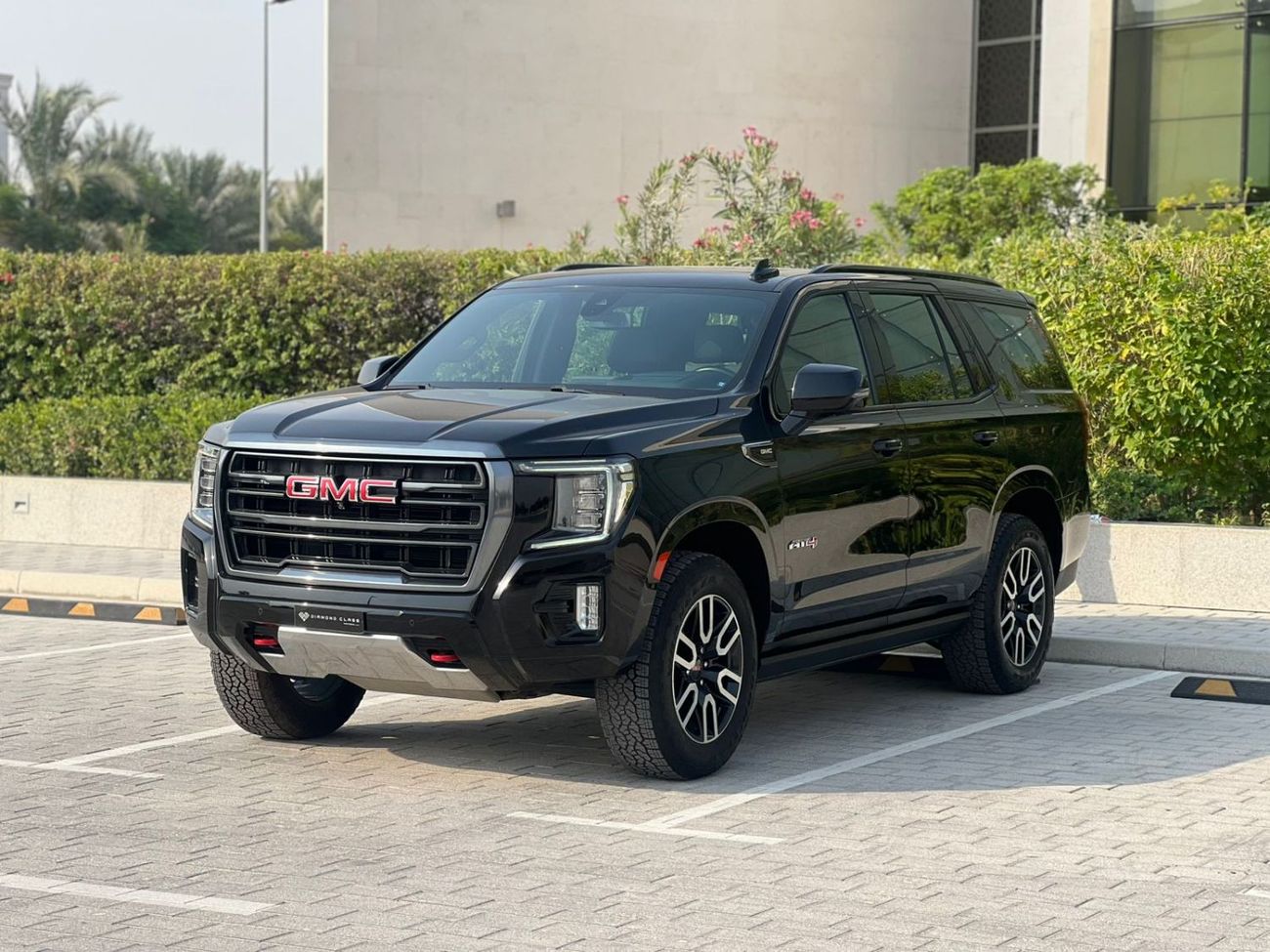 جي أم سي يوكون 6.2 V8 AT4 (AWD)