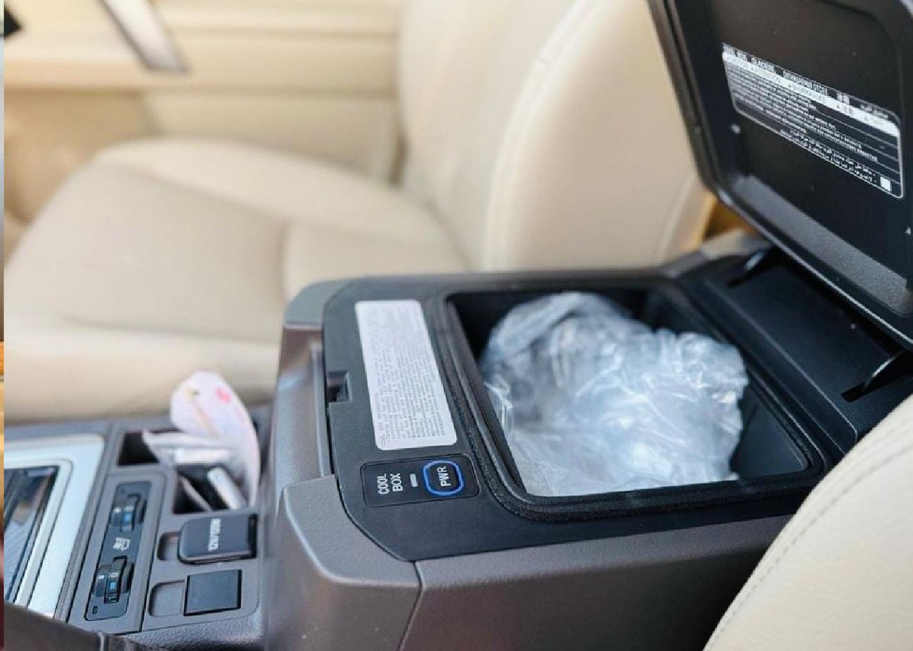 Toyota Prado 2021 VXR Full Option GCC Specification Very clean and perfect condition