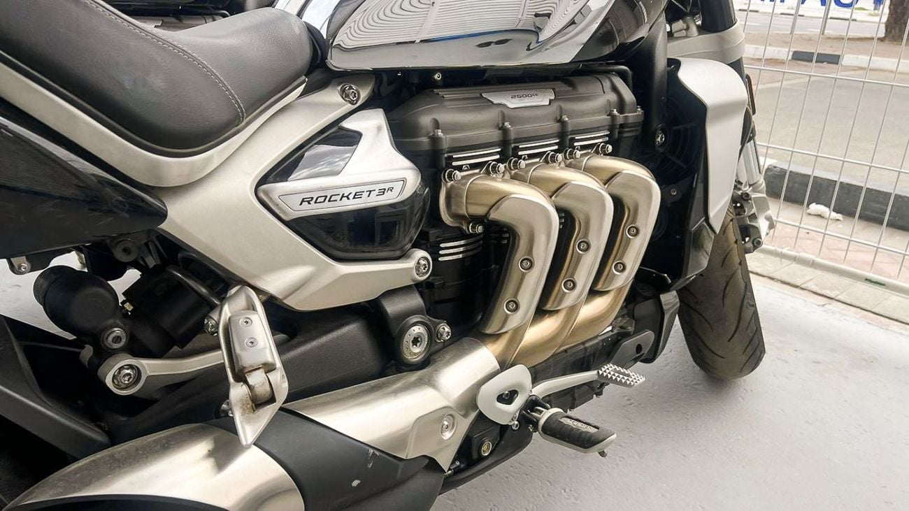 Triumph Stag 2021 Triumph Rocket 3 GT 2500CC