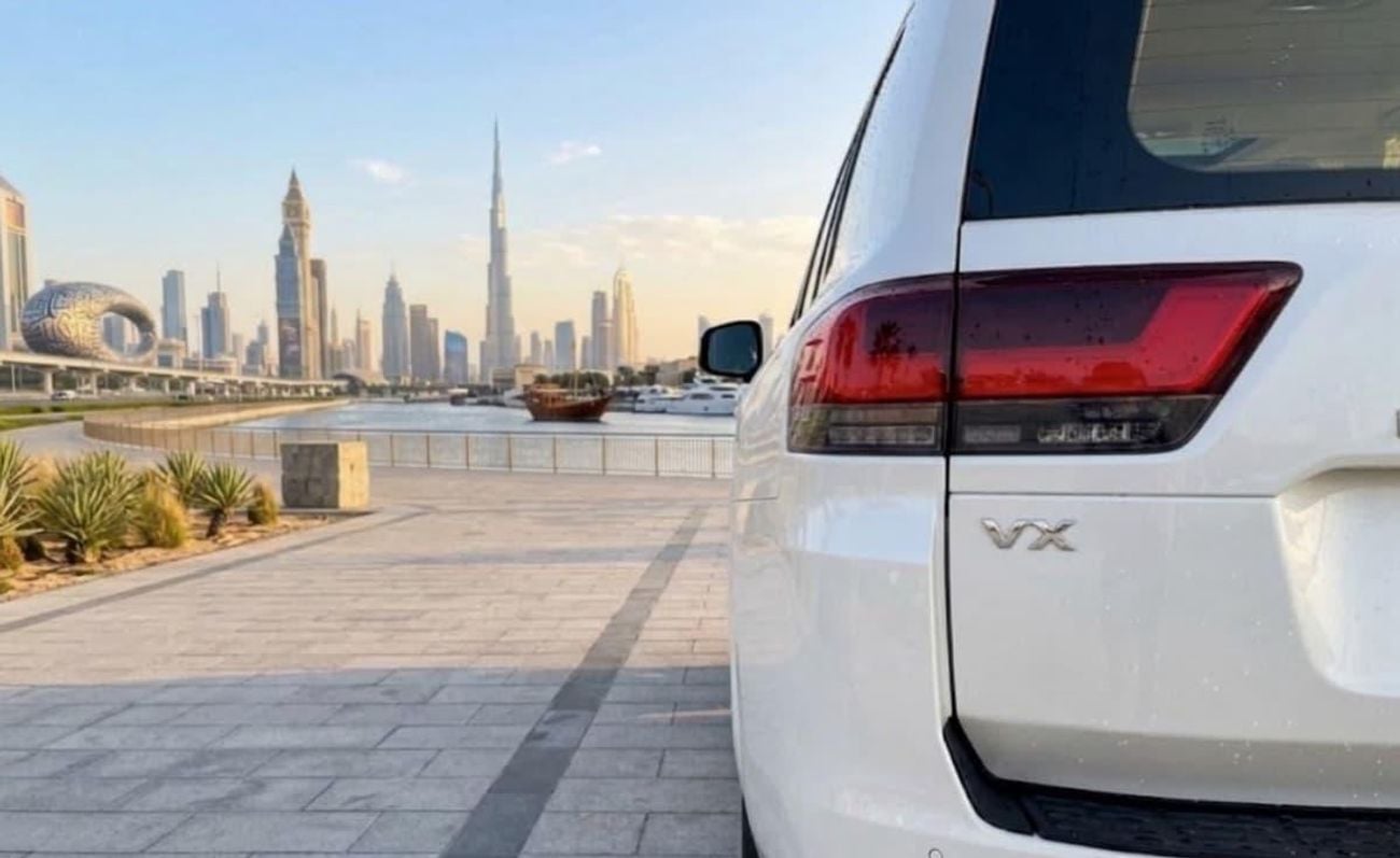 تويوتا لاند كروزر VX -V 2026 SOFTDOORS RADAR MODELISTA BODY KIT WHITE BIEGE