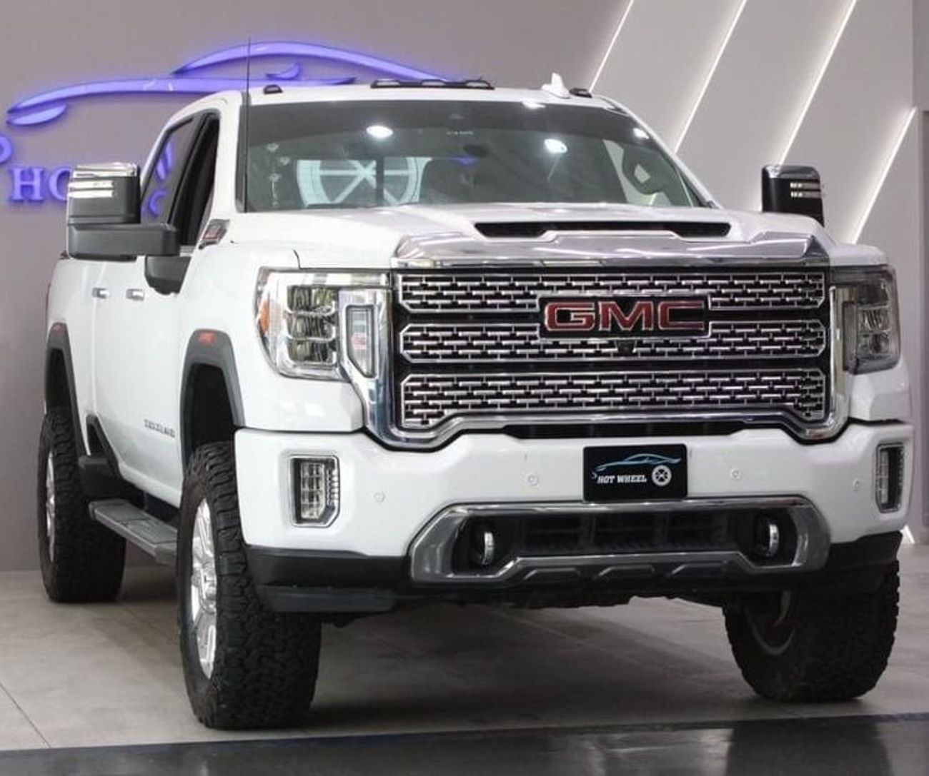 جي أم سي سييرا دينالي