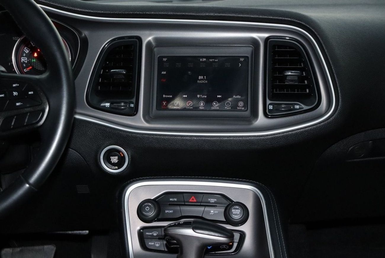 Dodge Challenger Dodge Challenger SXT / 2022 / USA / Only 29,000Mi