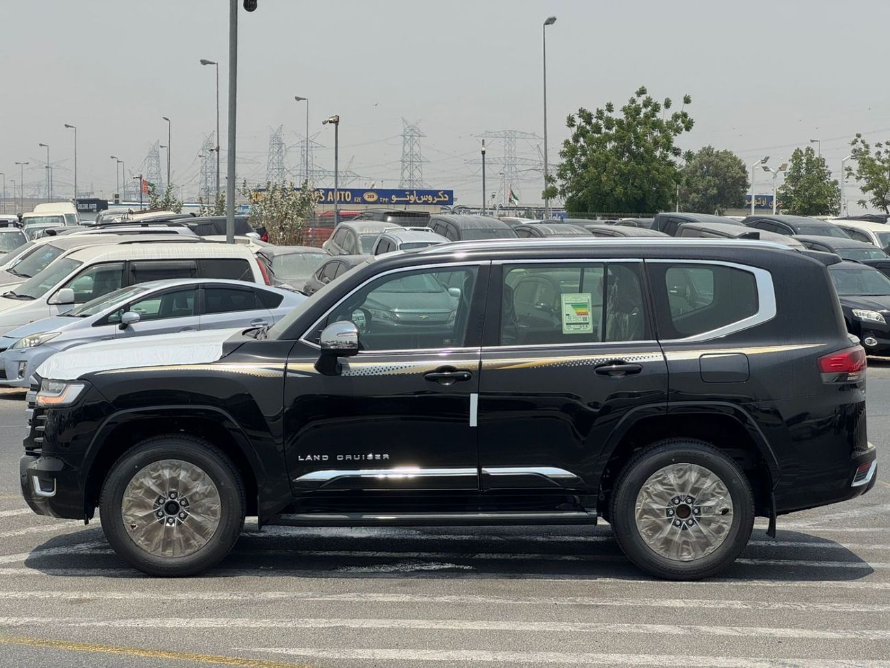 Toyota Land Cruiser 2025 Toyota Land Cruiser VX 3.5L TT, Black/Black, GCC Spec