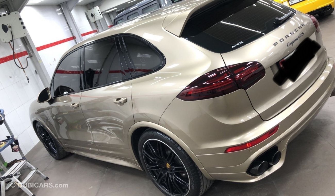 Porsche Cayenne GTS