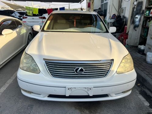 Lexus LS 430 Model 2004, machine imported from Japan, half-ultra, 8 cylinder, odometer 70,000 only 18 agency tane