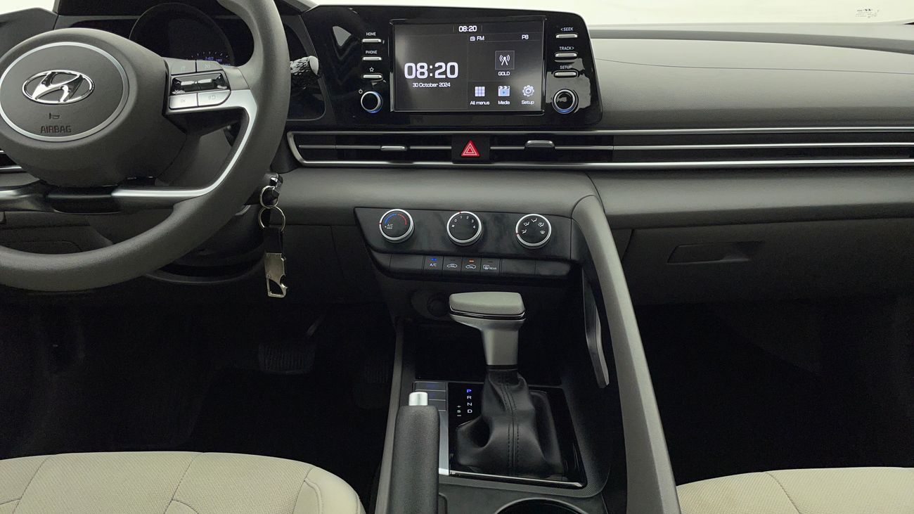 هيونداي إلانترا SMART 1.6 | بدون دفعة مقدمة | اختبار القيادة في المنزل