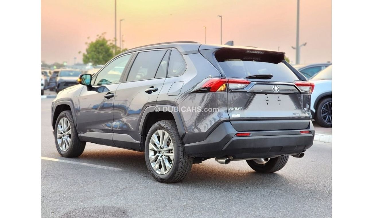تويوتا راف ٤ Toyota Rav4 xle premium 2022 model
