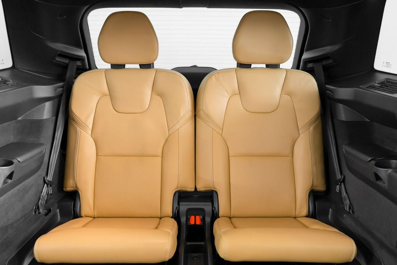 فولفو XC 90 2026 Volvo XC90  B6 Ultimate Bright AWD / Full-Service History / Volvo Warranty