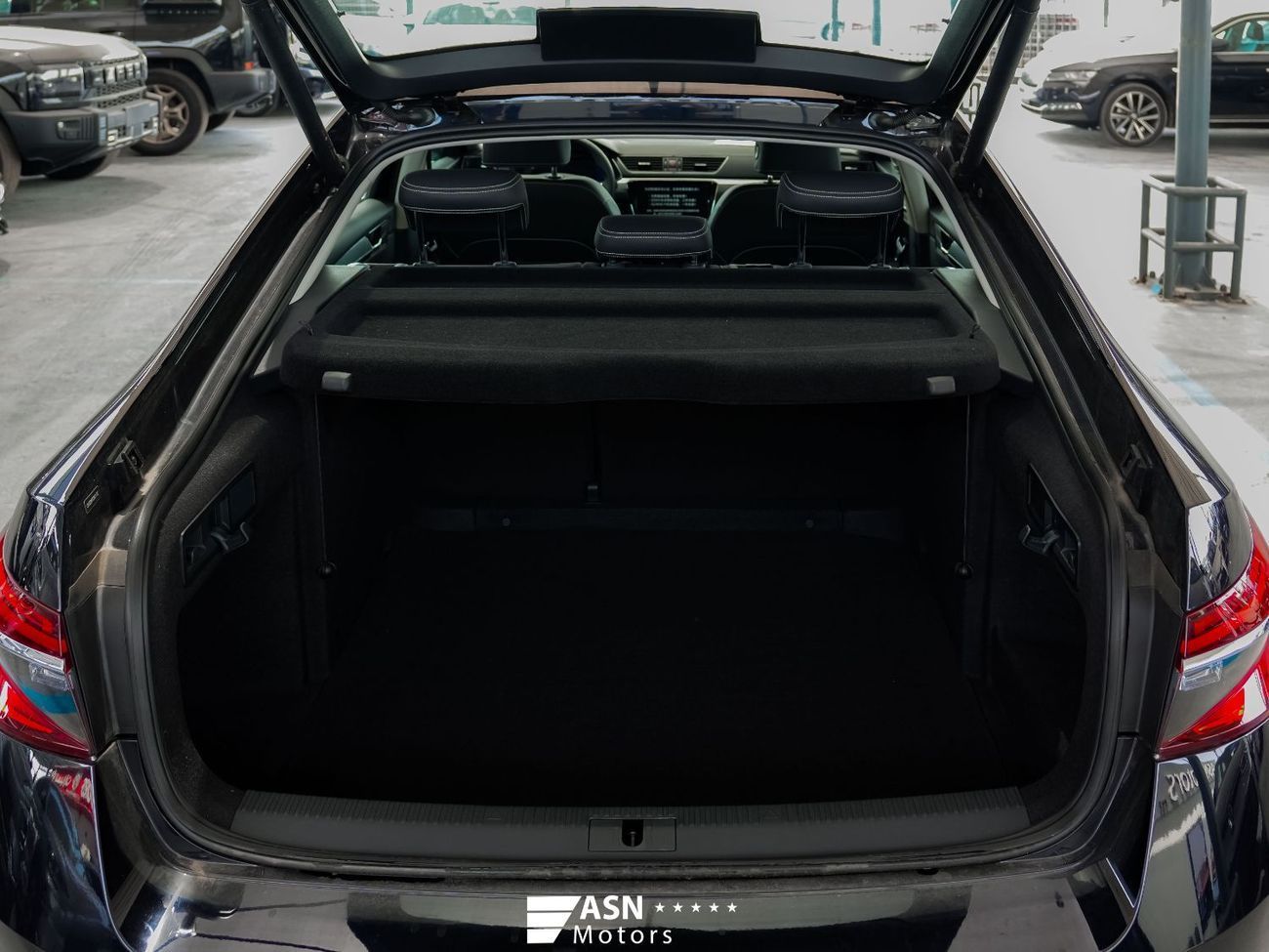 Skoda Superb TSI 280 Exclusive Edition 1.4 Turbo (Export Price)