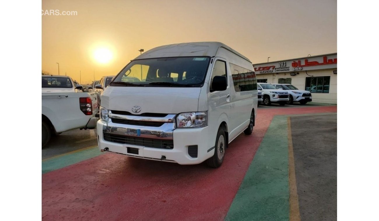 Toyota Hiace High Roof  old shape  model 2.5L Diesel 15 seats