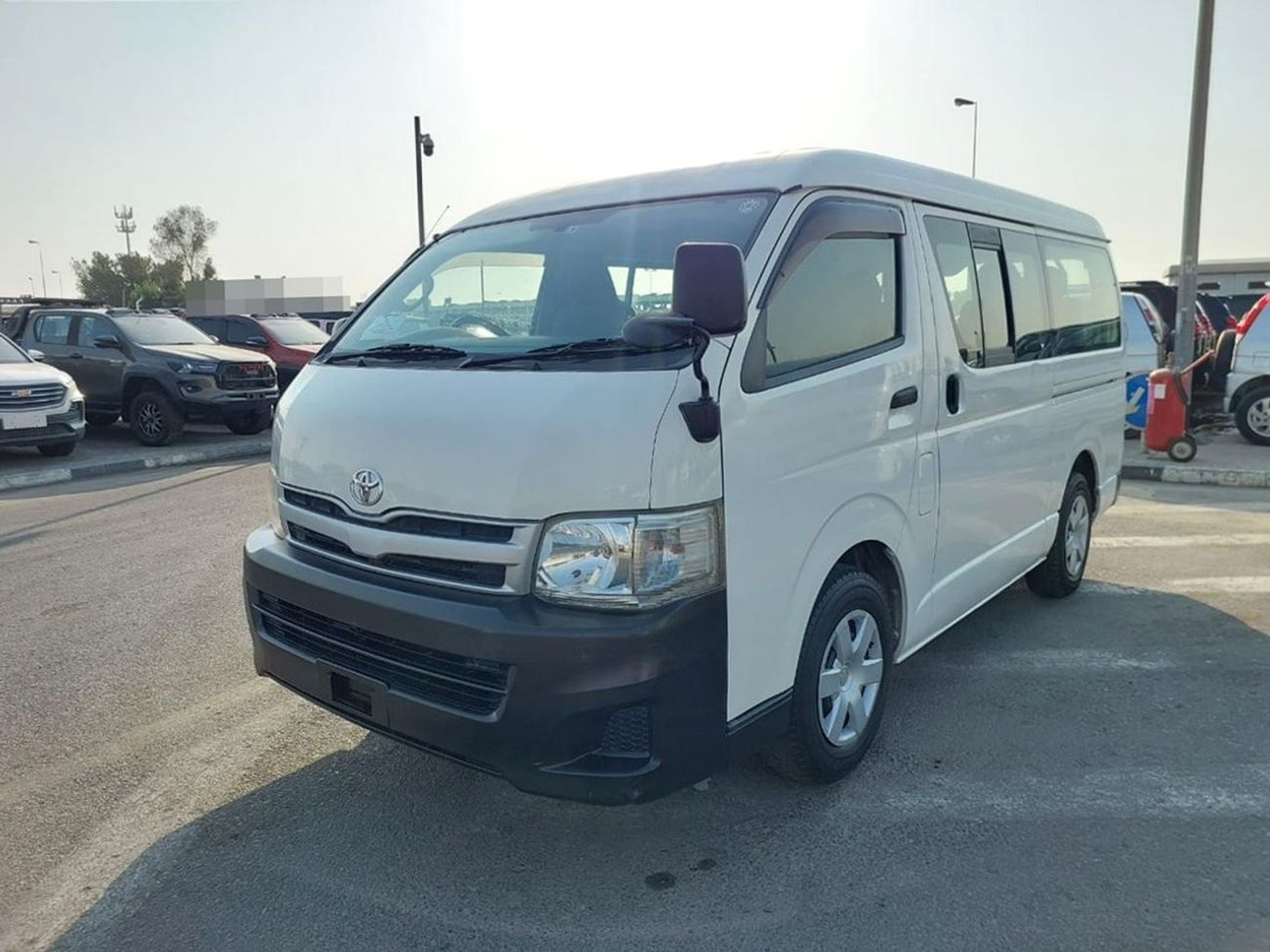 تويوتا هاياس TOYOTA HIACE WAGON VAN 2011 RHD 2.7 L PETROL AUTOMATIC (PM23267)