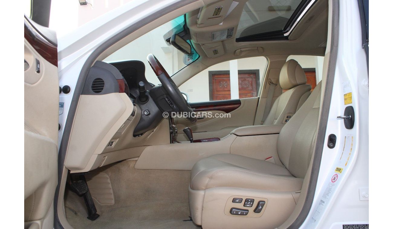 لكزس LS 460 لكزس LS 460 2009 وارد امريكي بحالة ممتازة بدون حوادث نظيفه جدا من الداخل والخارج