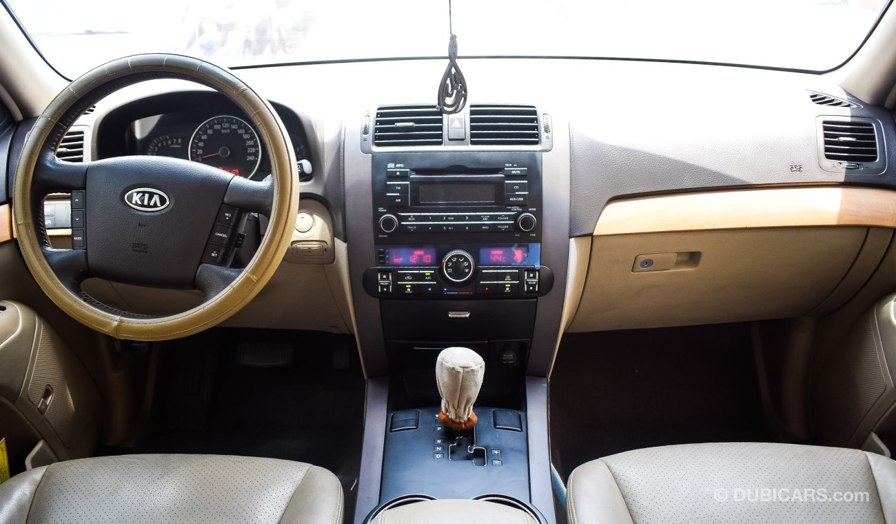 Used Kia Mohave 2012 for sale in Sharjah 253439