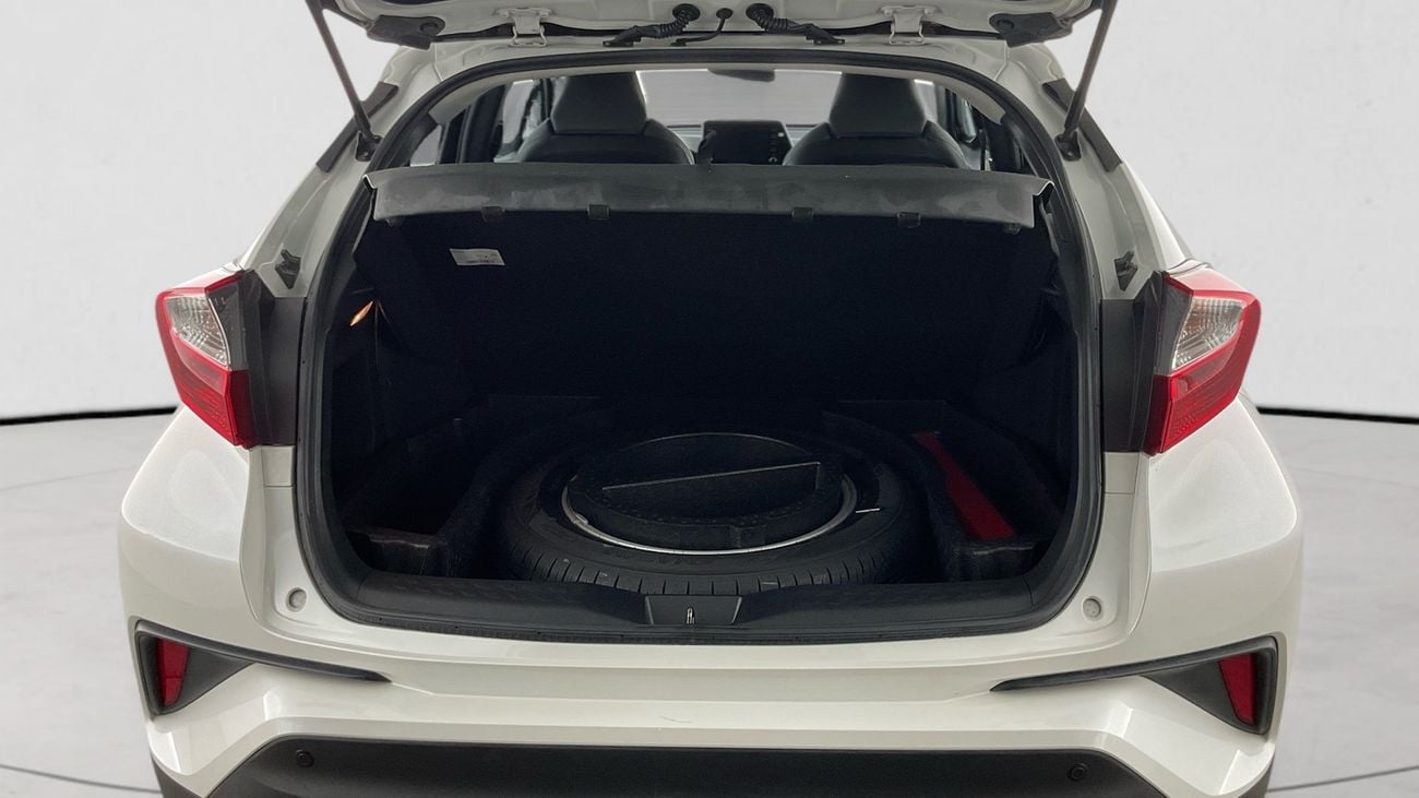 Toyota CHR VX 1.8L (100 HP) VX | Guaranteed Warranty | 0 Down Payment