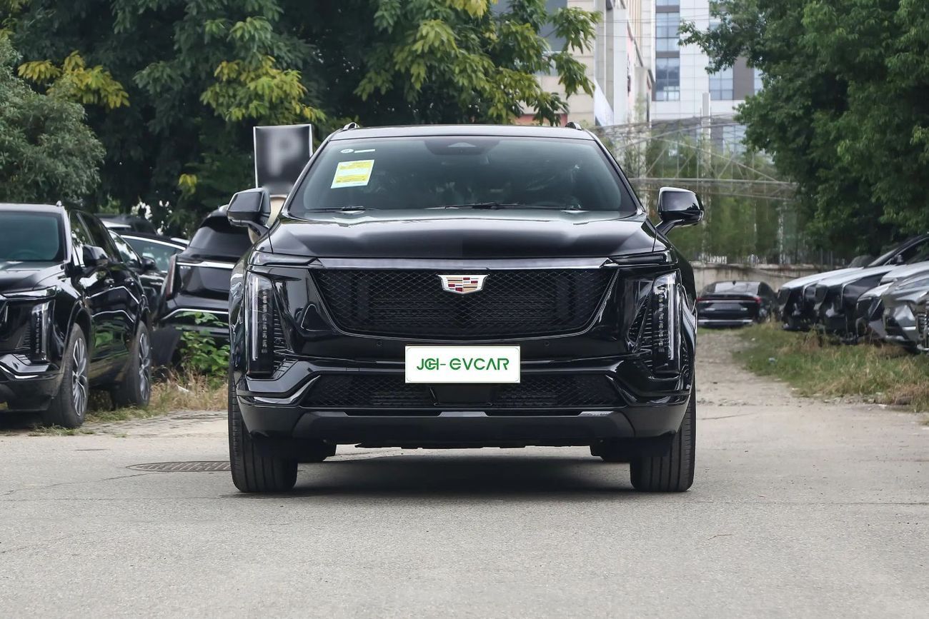 Cadillac XT5 2026 Model 28T All-Wheel Drive Luxury Edition