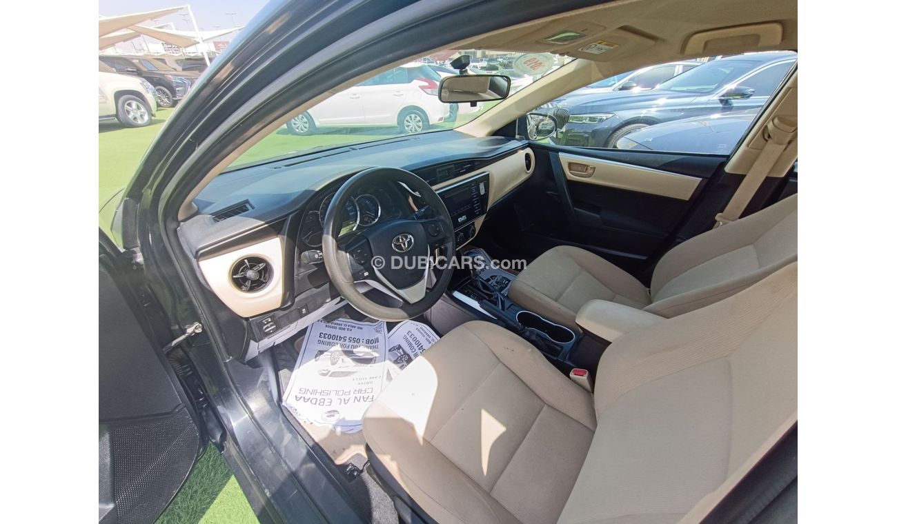 Toyota Corolla XLI Pre-owned Toyota Corolla for sale in Sharjah. White 2019 model, available at Rebou Najd Used Car