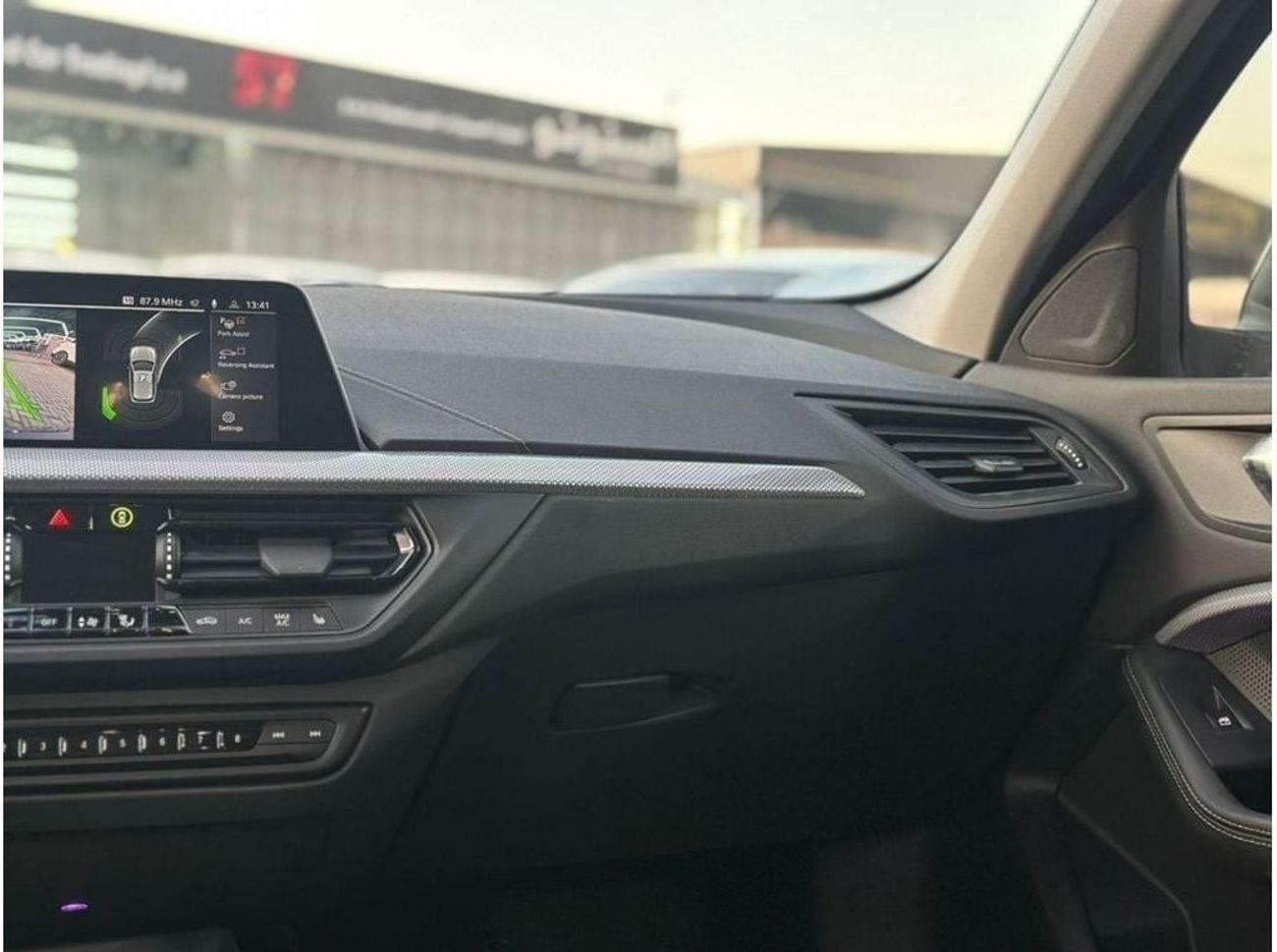 بي أم دبليو 120i bmw 120i 2022 korean specs