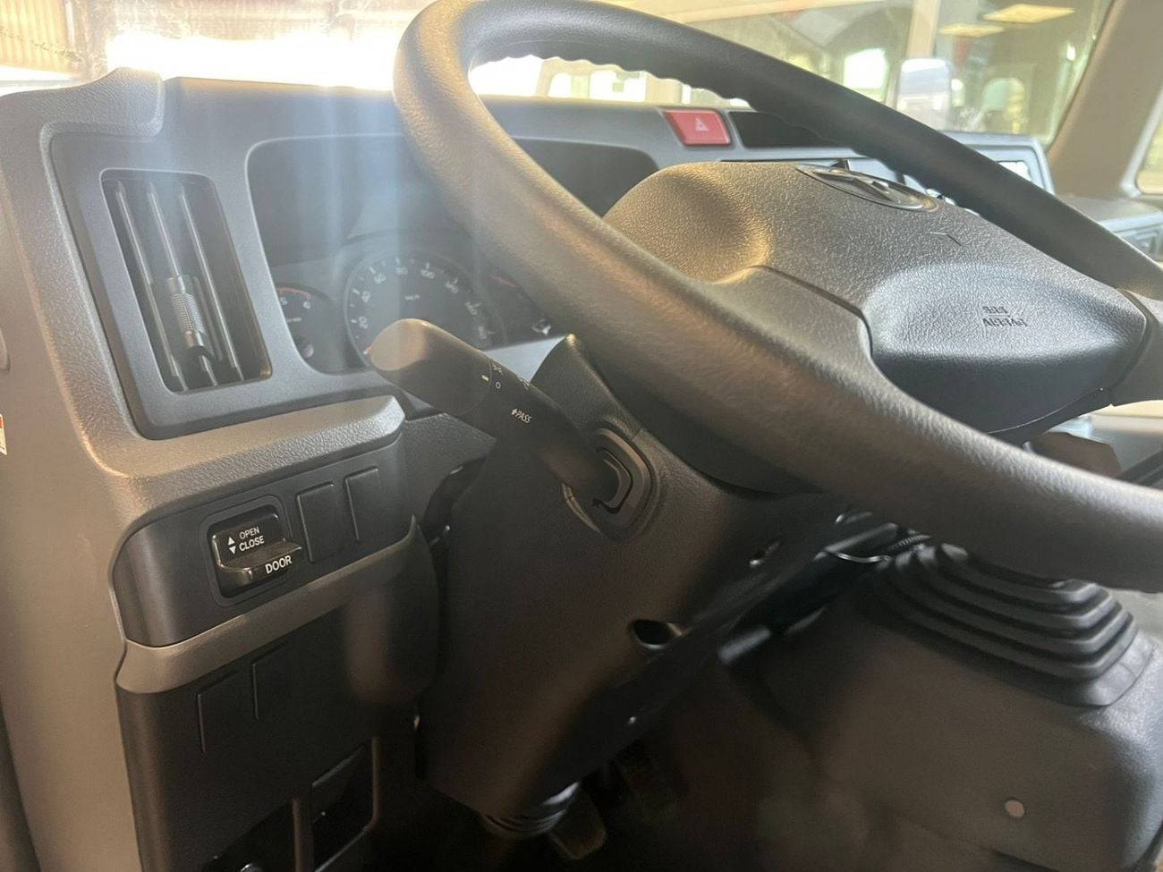 Toyota Coaster COASTER BUS 23 SEATERS 2026