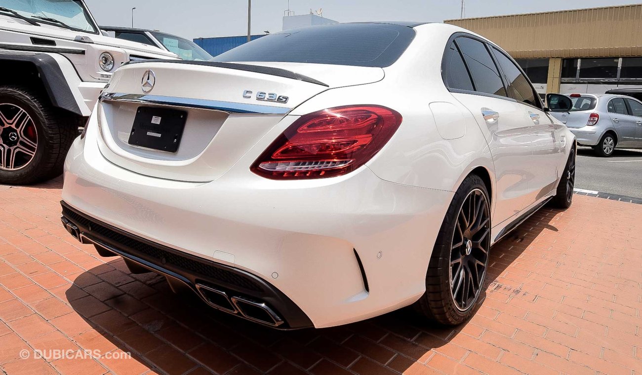 مرسيدس بنز C 63 AMG S