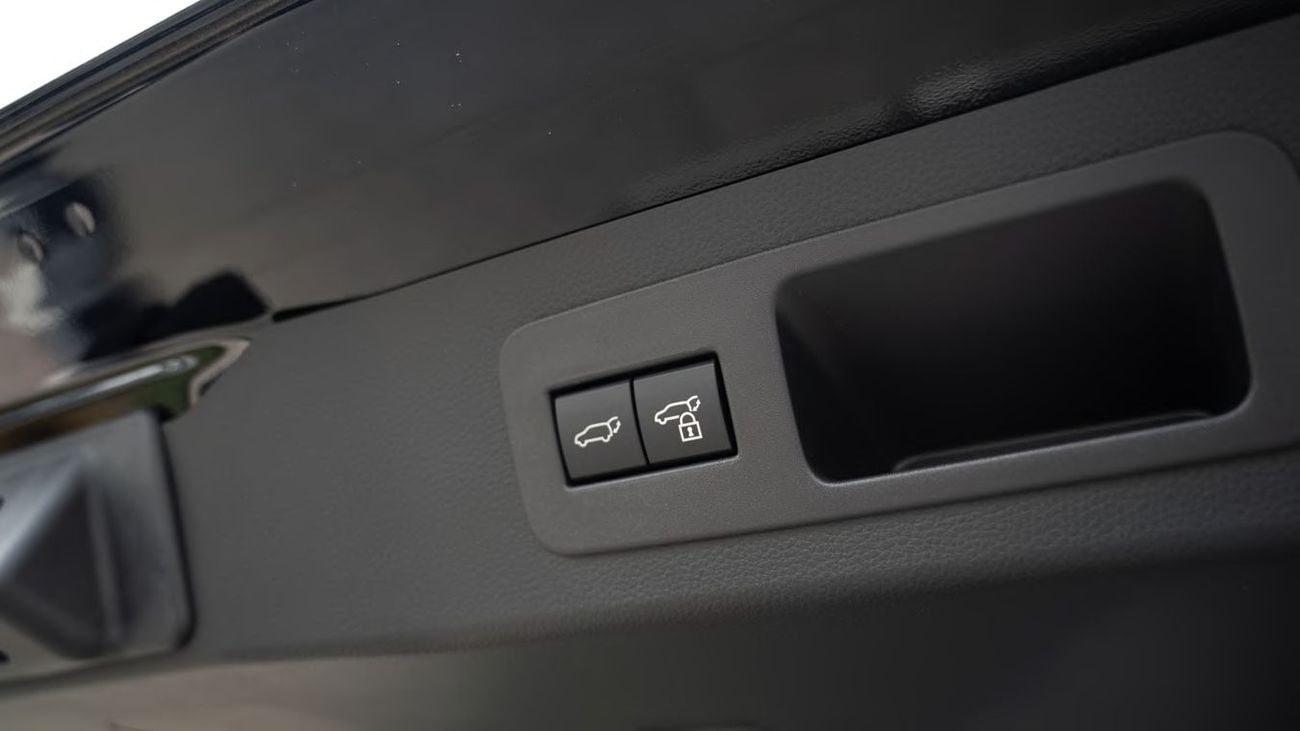 تويوتا لاند كروزر Toyota LC GR-Sport 3.5L HI 2026