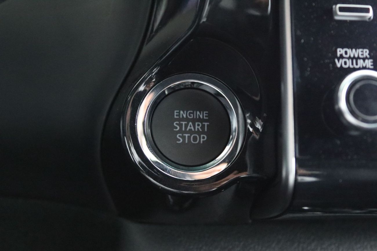 Toyota Hilux 2025 TOYOTA HILUX ADVENTURE 4.0 V6 **EXPORT ONLY**التصدير فقط خارج الخليج***