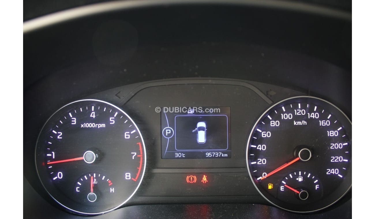 كيا سبورتيج كيا سبورتاج 2018 خليجي 1600 سي سي  بحالة ممتازة بدون حوادث نظيفه جدا من الداخل والخارج