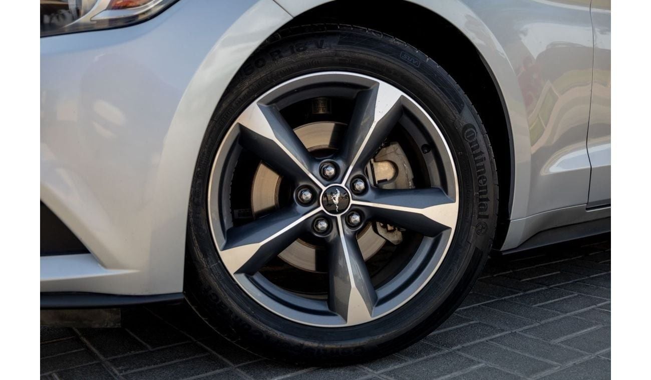 Ford Mustang Ford Mustang V6 2016 GCC under Warranty with Flexible Down-Payment.