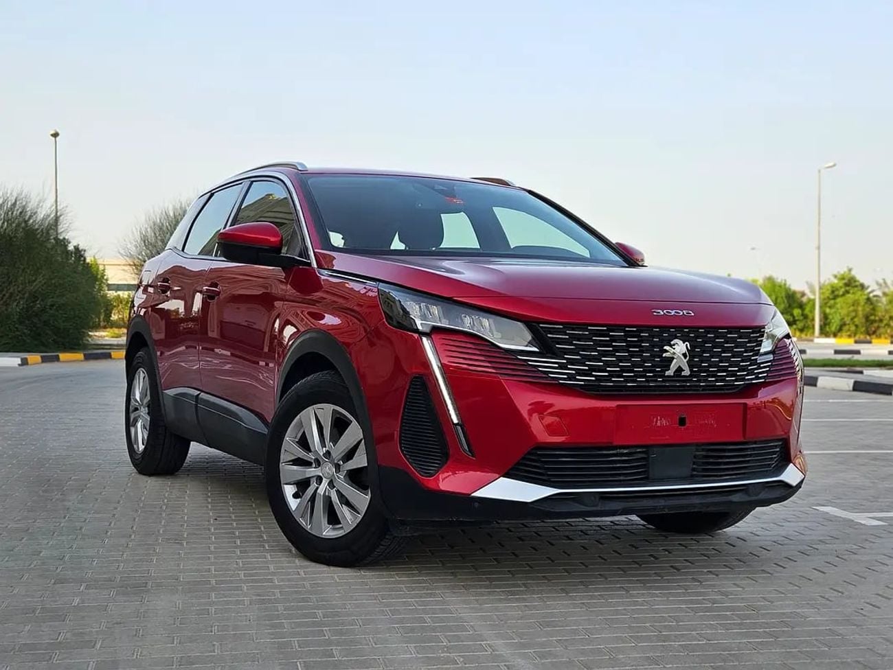 بيجو 3008 Active Plus | GCC Specs | Premium Condition Low KM Mid Sized SUV With Bank Loan