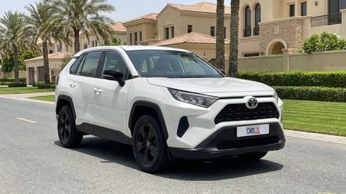 تويوتا راف ٤ EX كارس24 هي سوق ضخم للسيارات المستعملة موثوق ومضمون ٪كارس24 هي سوق ضخم للسيارات المستعملة موثوق ومضمون