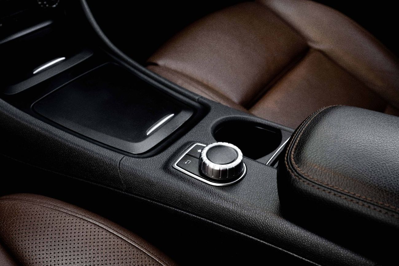 Mercedes-Benz GLA 250 AMG-Kit 4Matic | 2,056 P.M  | 0% Downpayment | Excellent Condition!