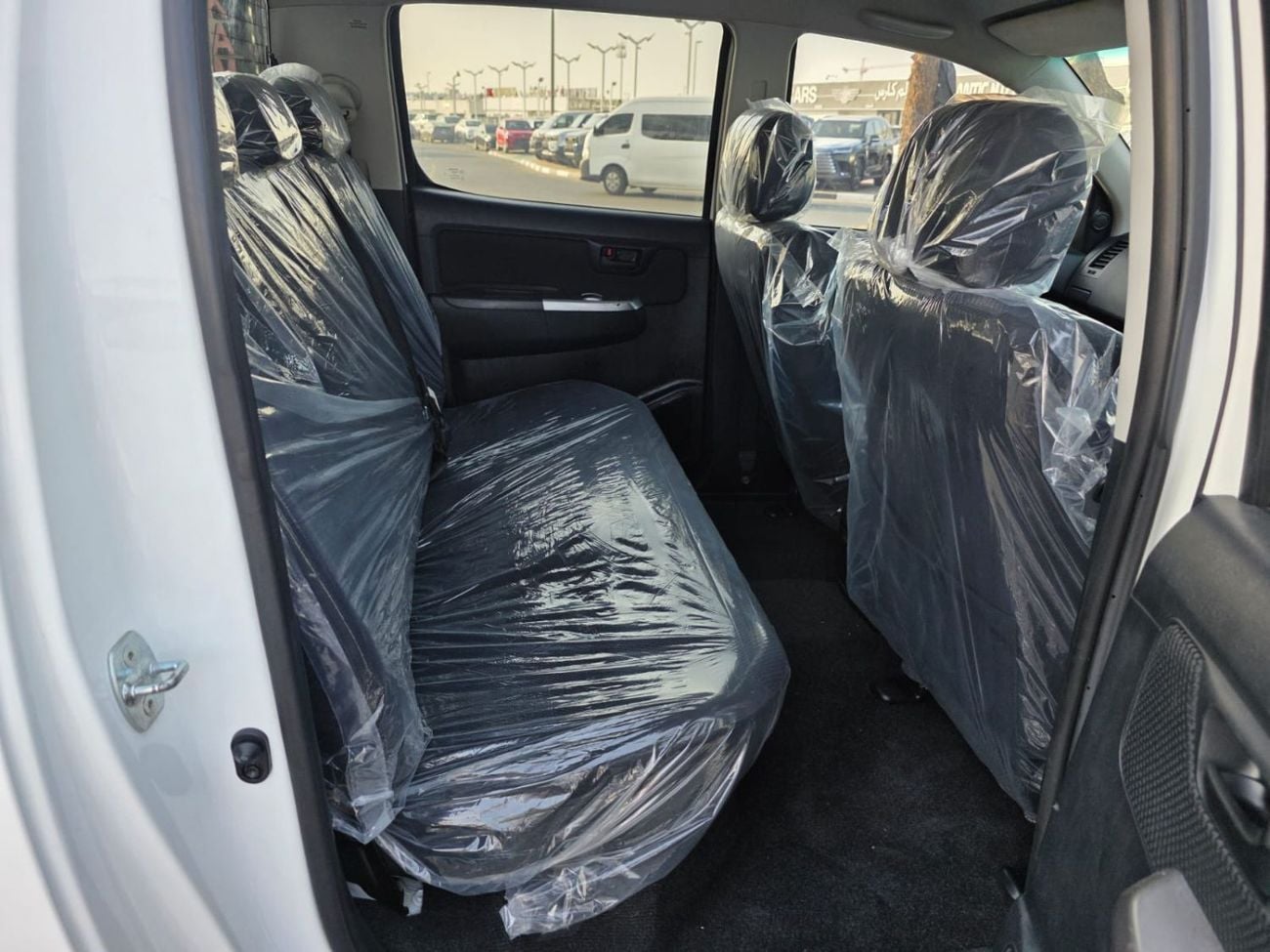 Toyota Hilux DLS RIGHT HAND VEHICLE ONLY FOR EXPORT 3.0 LITER