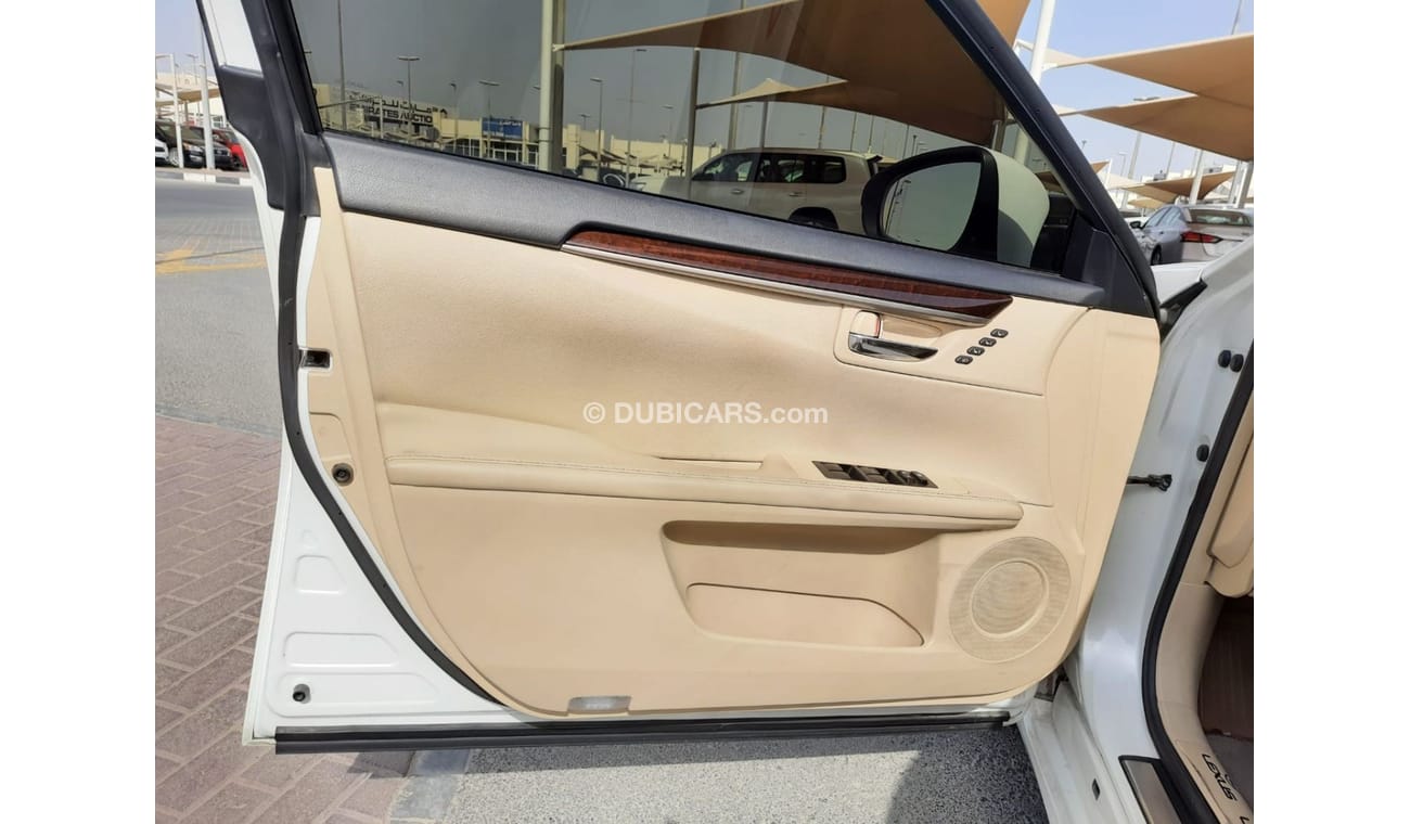 لكزس ES 350 لكزس أي أس 350 2013 مواصفات خليجي فل مواصفات