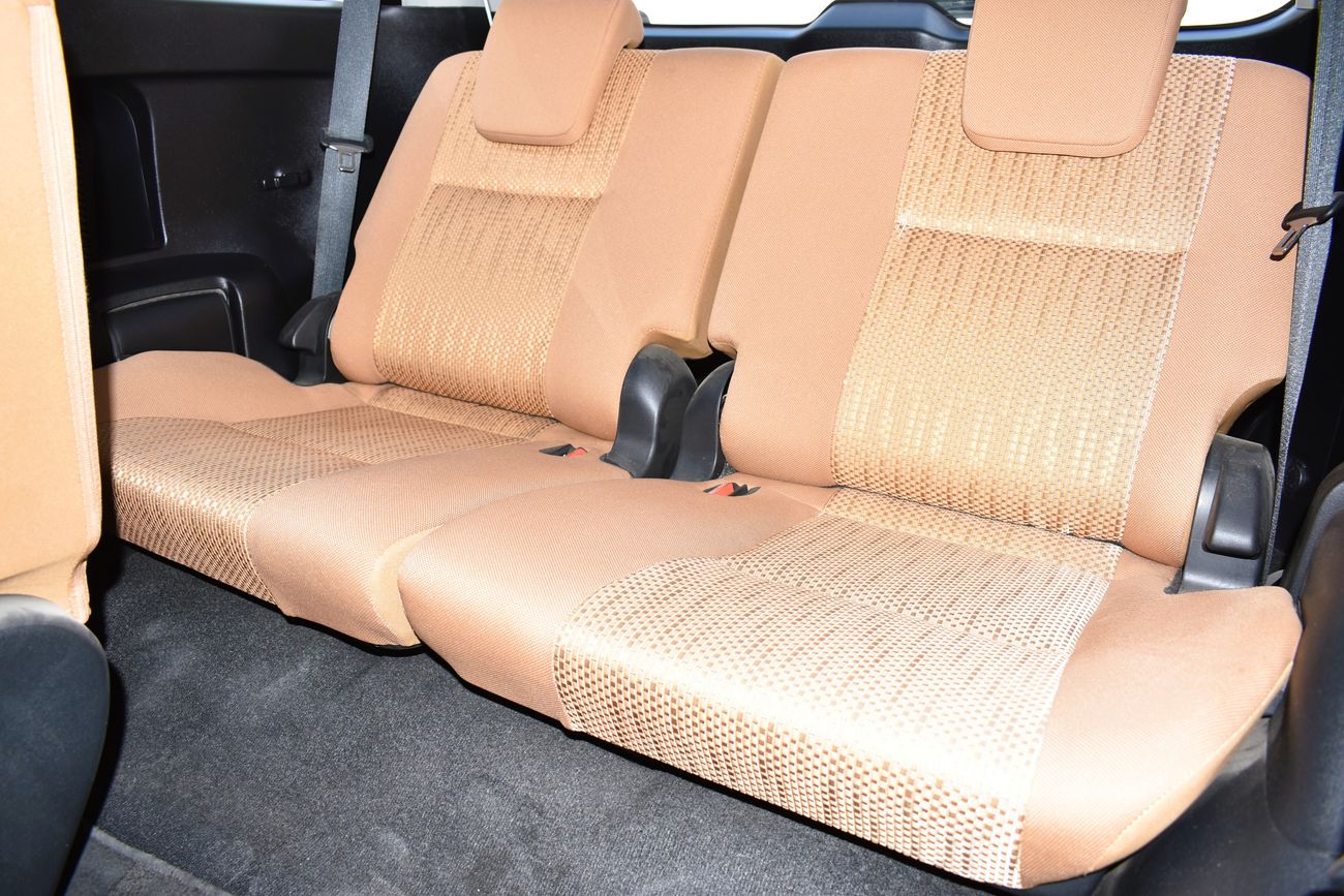 Toyota Fortuner AED 1519 PM | 2.7L EXR 4WD GCC DEALER WARRANTY