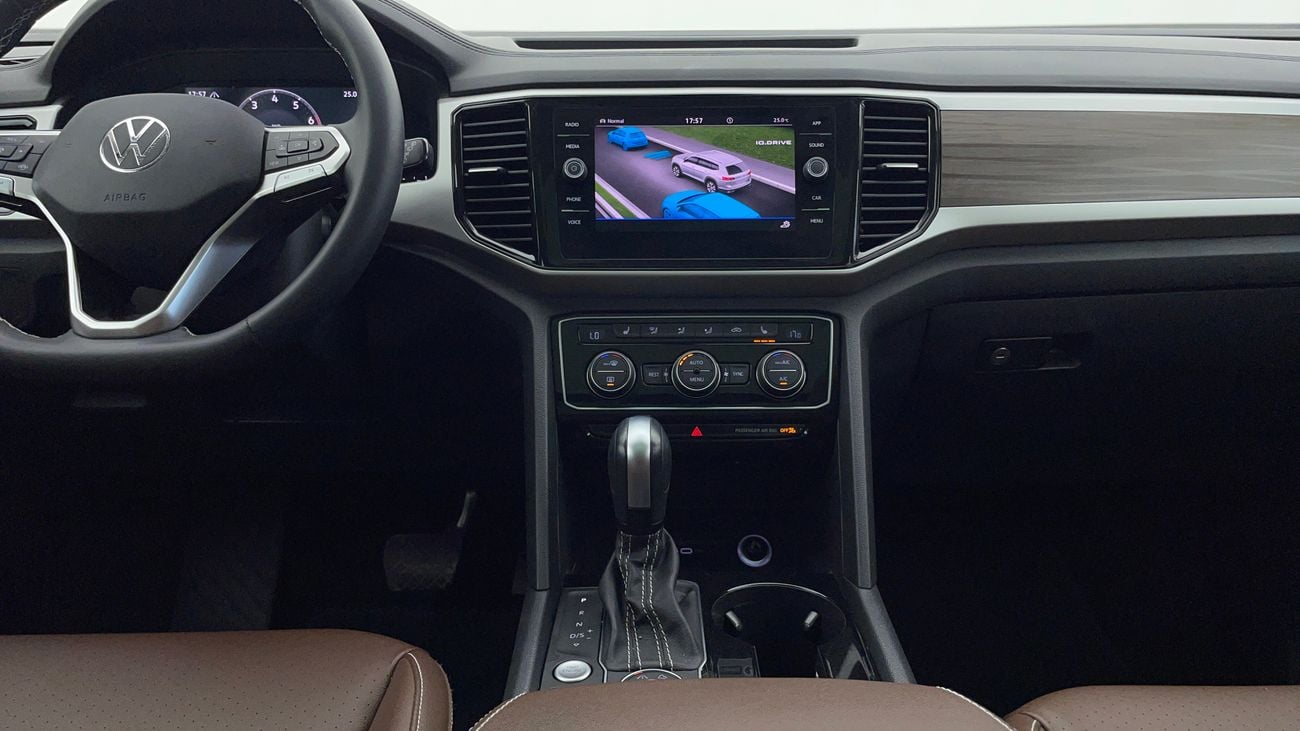 Volkswagen Teramont Comfortline 3.6L 2022 COMFORTLINE | AED 1626/Month | 0 DP | 30 Day Return | Warranty