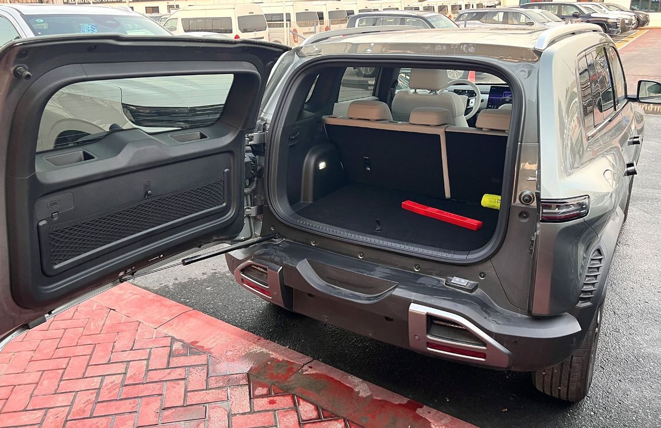 بي واي دي ليوبارد تيتانيوم 3 MAX 2025 Titanium 3 4x2 (Export Only)