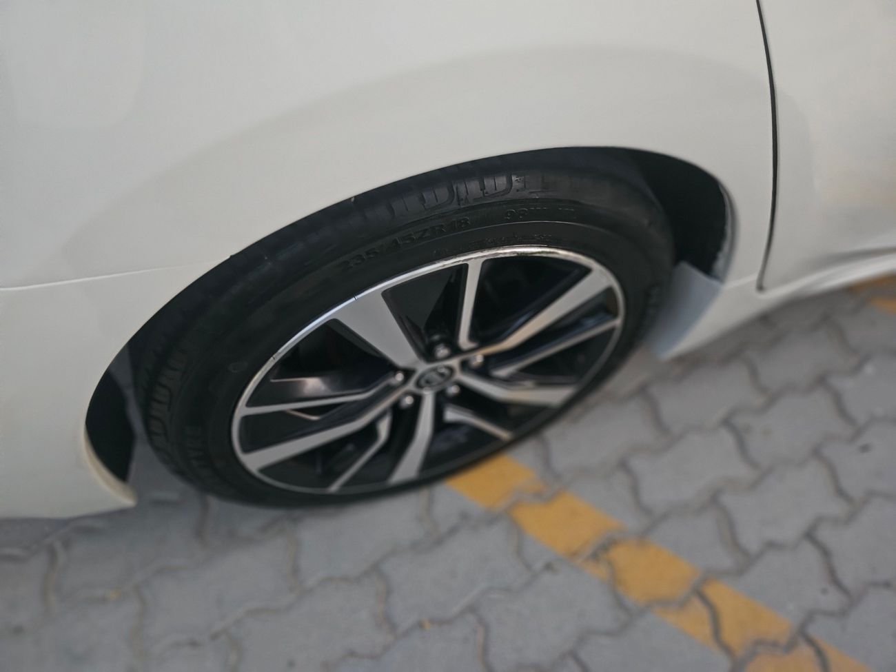 نيسان ماكسيما