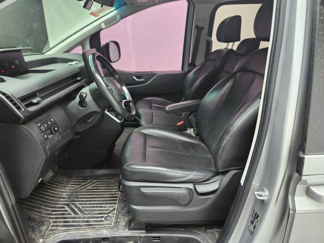 هيونداي ستاريا 2022 HYUNDAI STARIA (D) 2.2 Tourer 9seat Modern