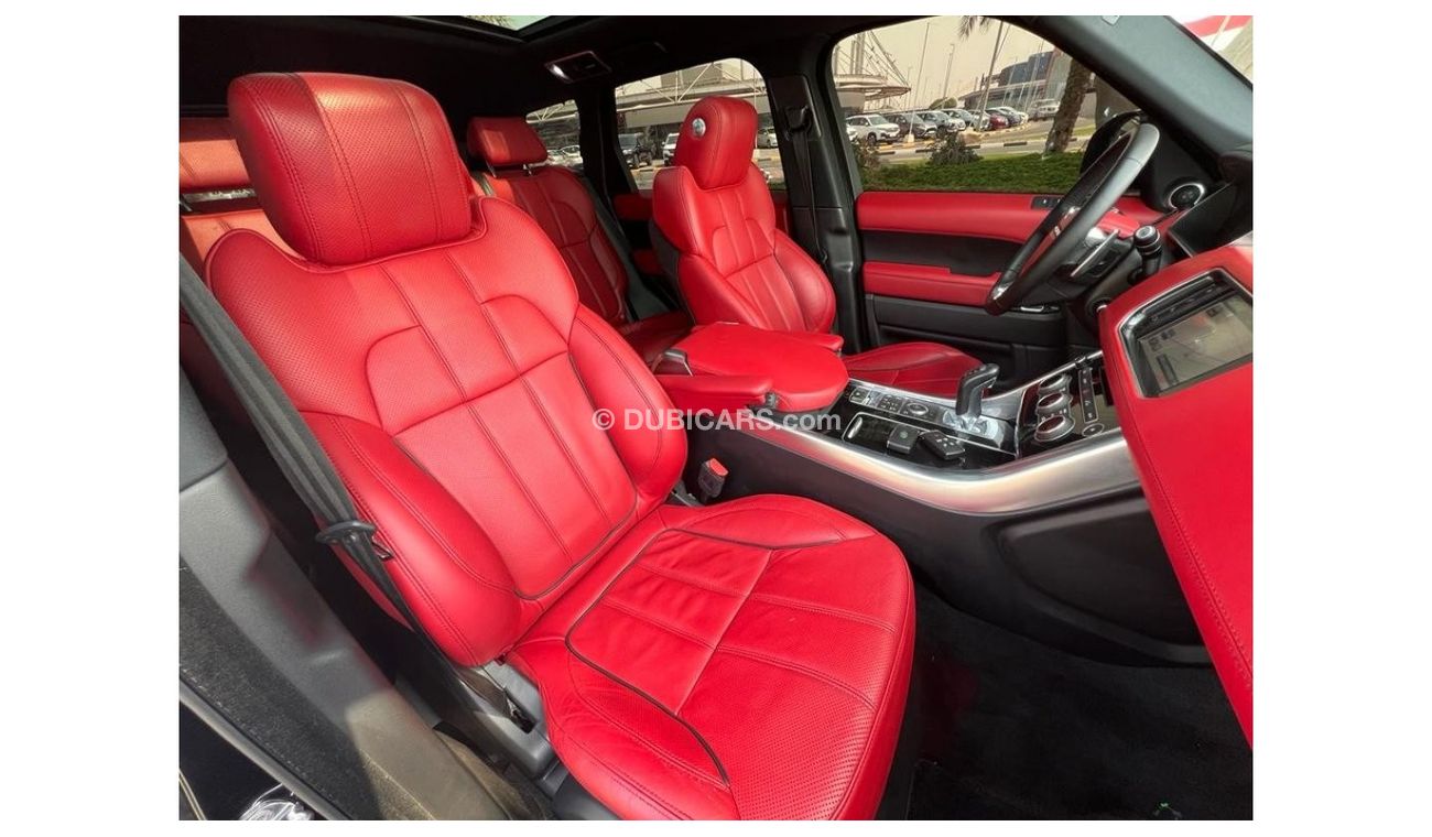 Land Rover Range Rover RANGE ROVER SPORT 2016 GCC V8 SUPER CHARGED FULL OPTIONS WITH ONE YEAR WARRANTY