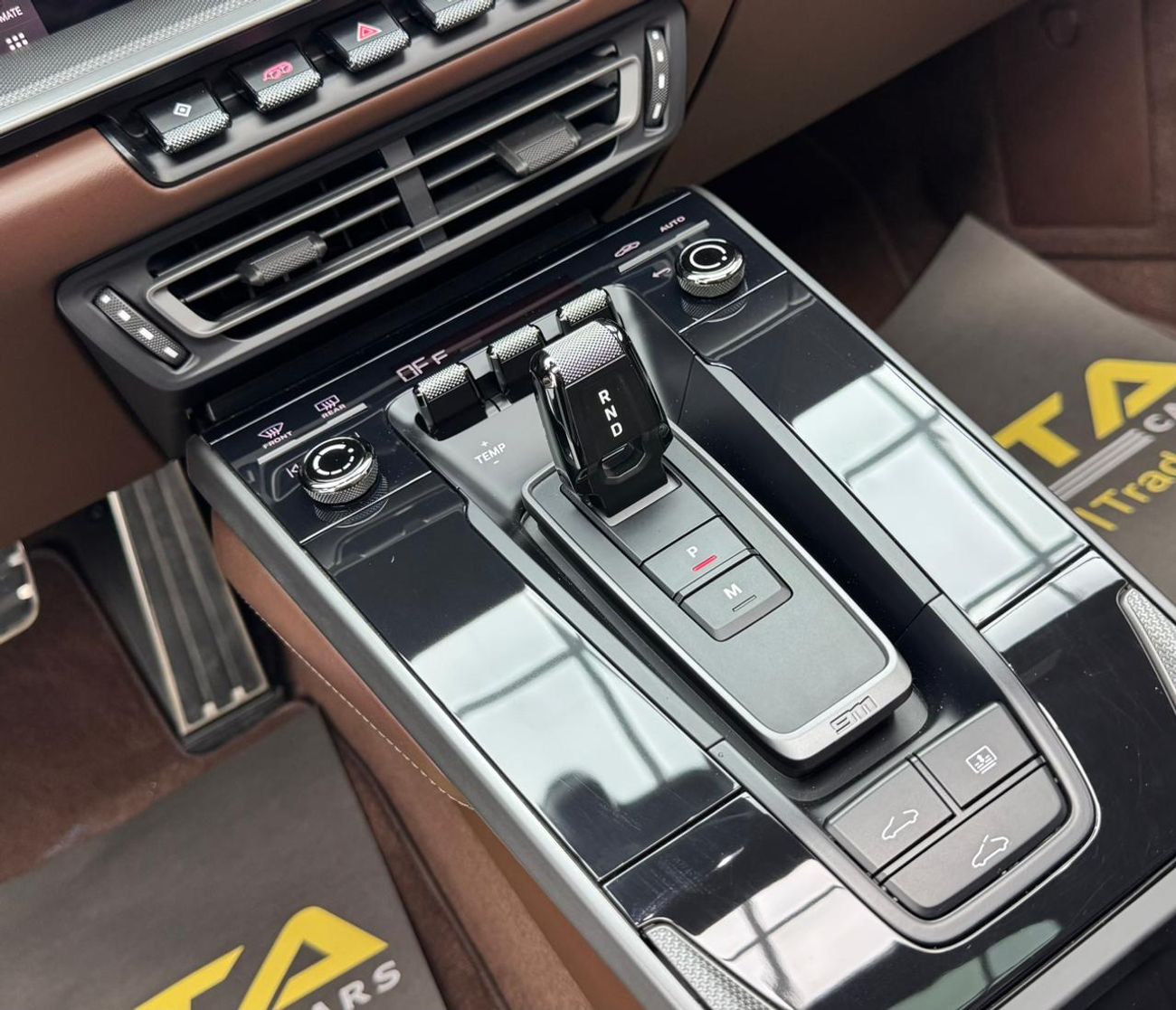 Porsche 911 Carrera S 3.0L (445 HP) Coupe 2020 Porsche 911 Carrera S, 2027 Porsche Warranty, Porsche Service His