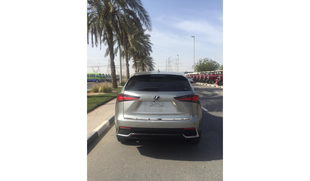 لكزس NX 200 LEXUS NX200