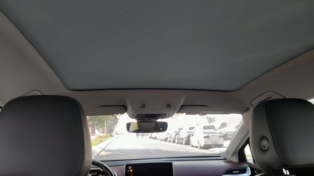 فولكس واجن ID.6 Volkswagen ID6 CROZZ Model Year 2021 Mileage- 133,000 km Well maintained car Already registered in U