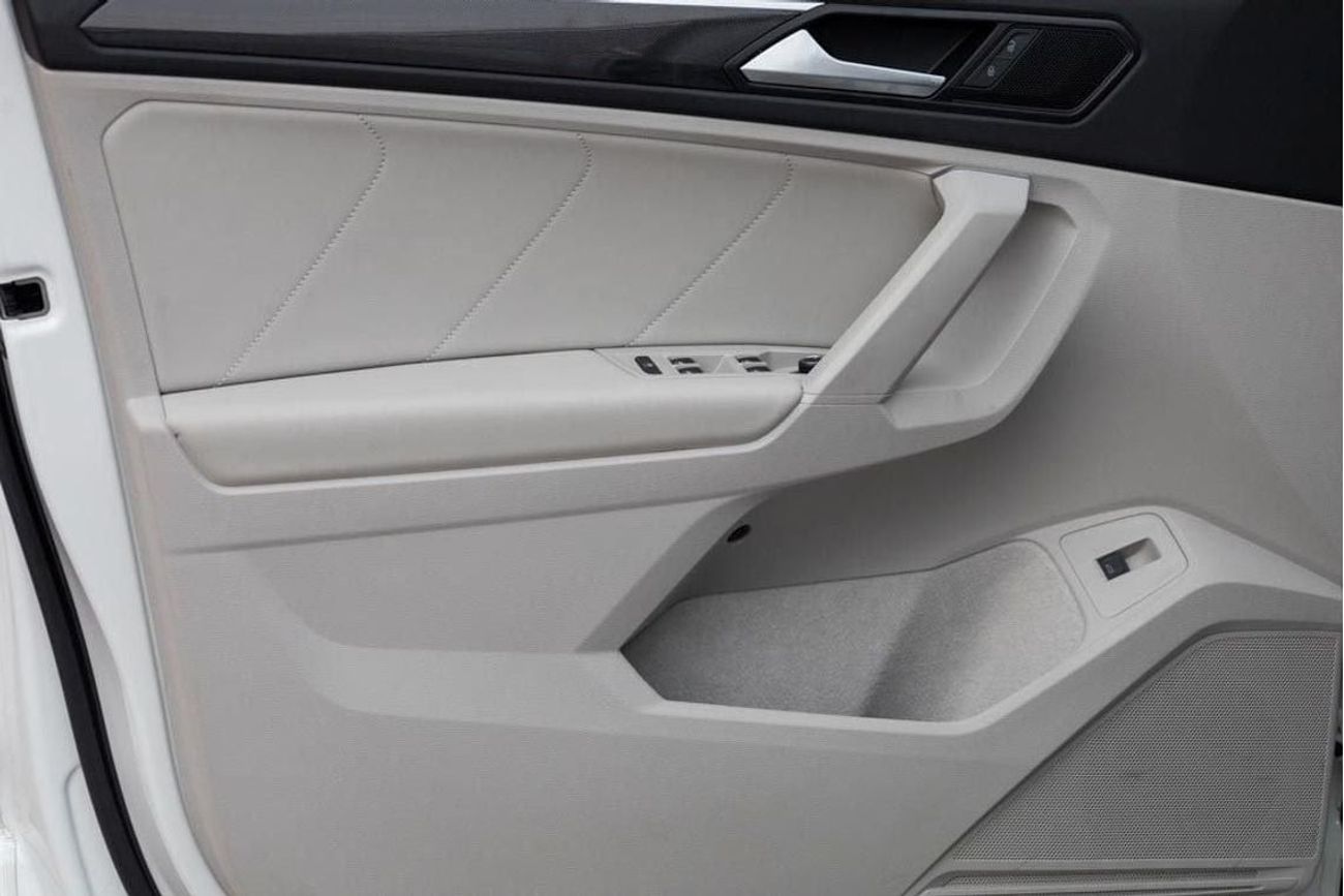 Volkswagen Tiguan Elegance Premium