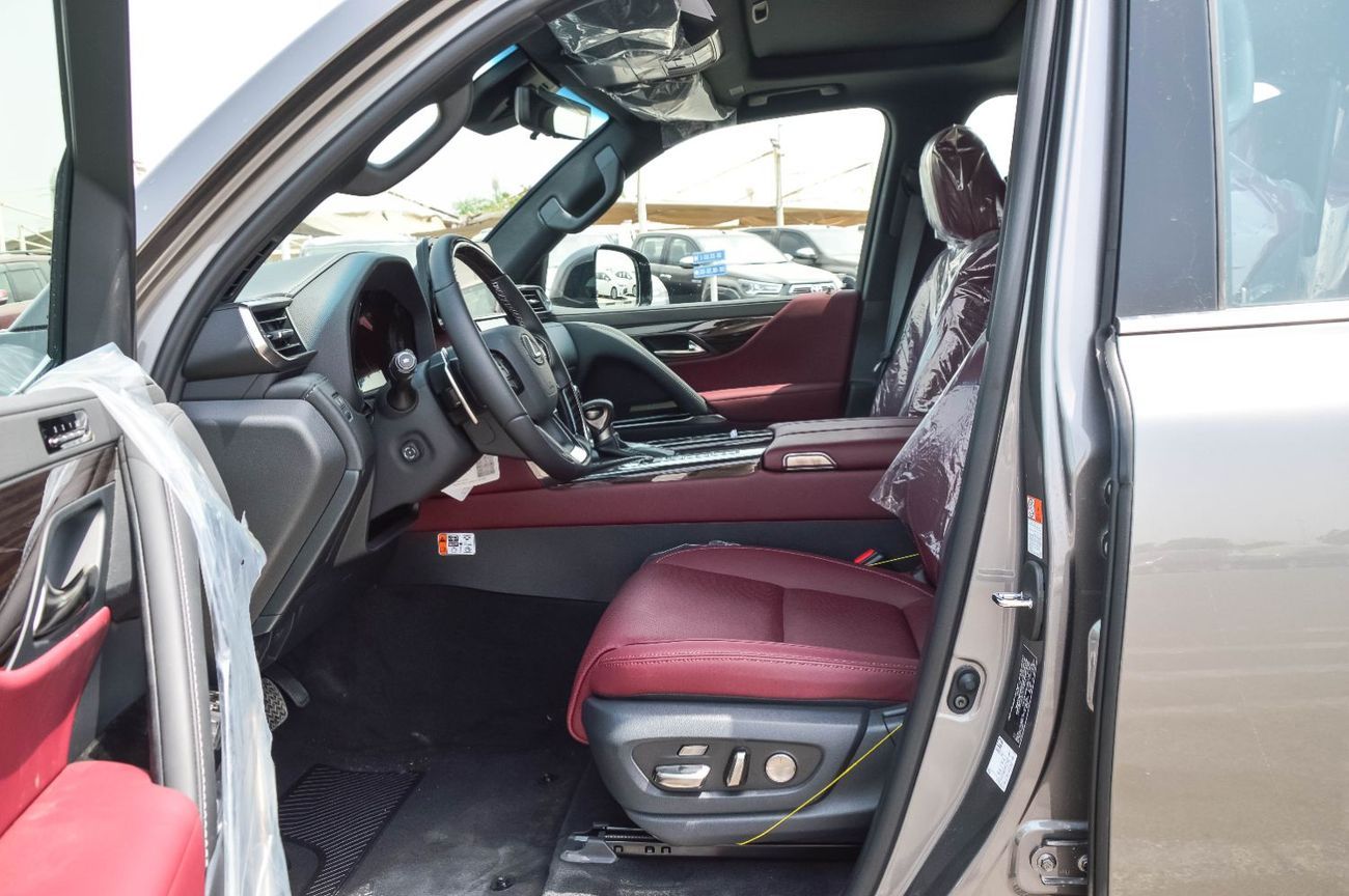 Lexus LX 600 Signature 3.5L ( CYL) LEXUS LX600 3.5L 4WD PETROL SUV 2025