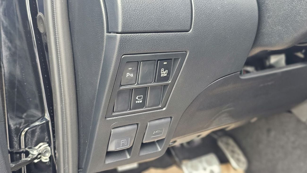 تويوتا هيلوكس Toyota Hilux TOYOTA HiLUX GR 2.8 DiESEL 2025 BLACK