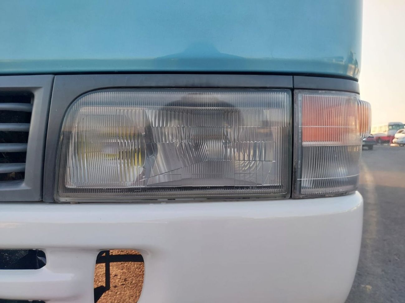 Toyota Coaster TOYOTA COASTER BUS RHD 1999 MODEL 4.1 L DIESEL AUTOMATIC(PM05798)