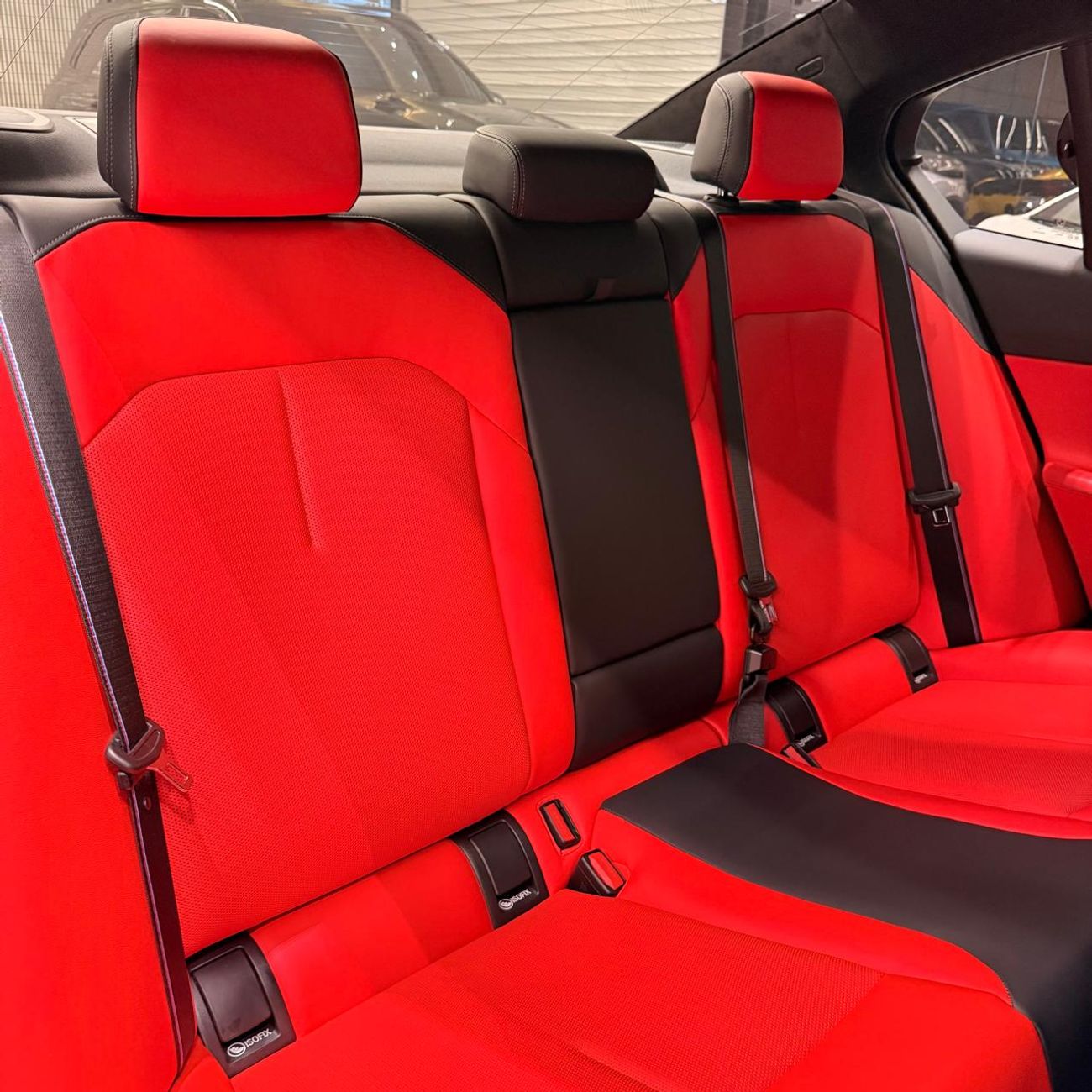BMW M5 STANDARD AGMC DUBAI / 5 Years Warranty + Service Contract
