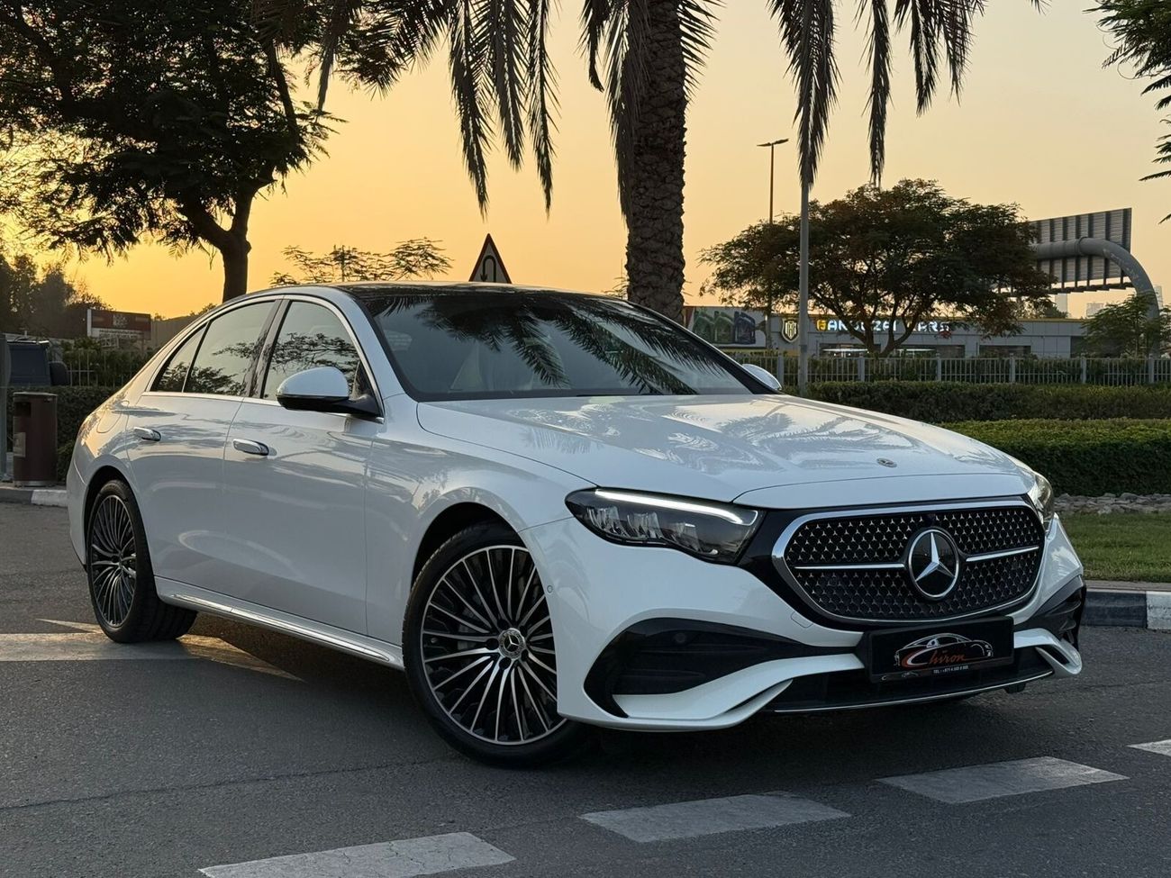 مرسيدس بنز E200 2.0L