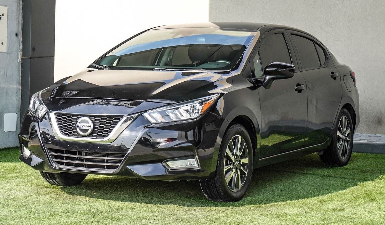 نيسان فيرسا SV