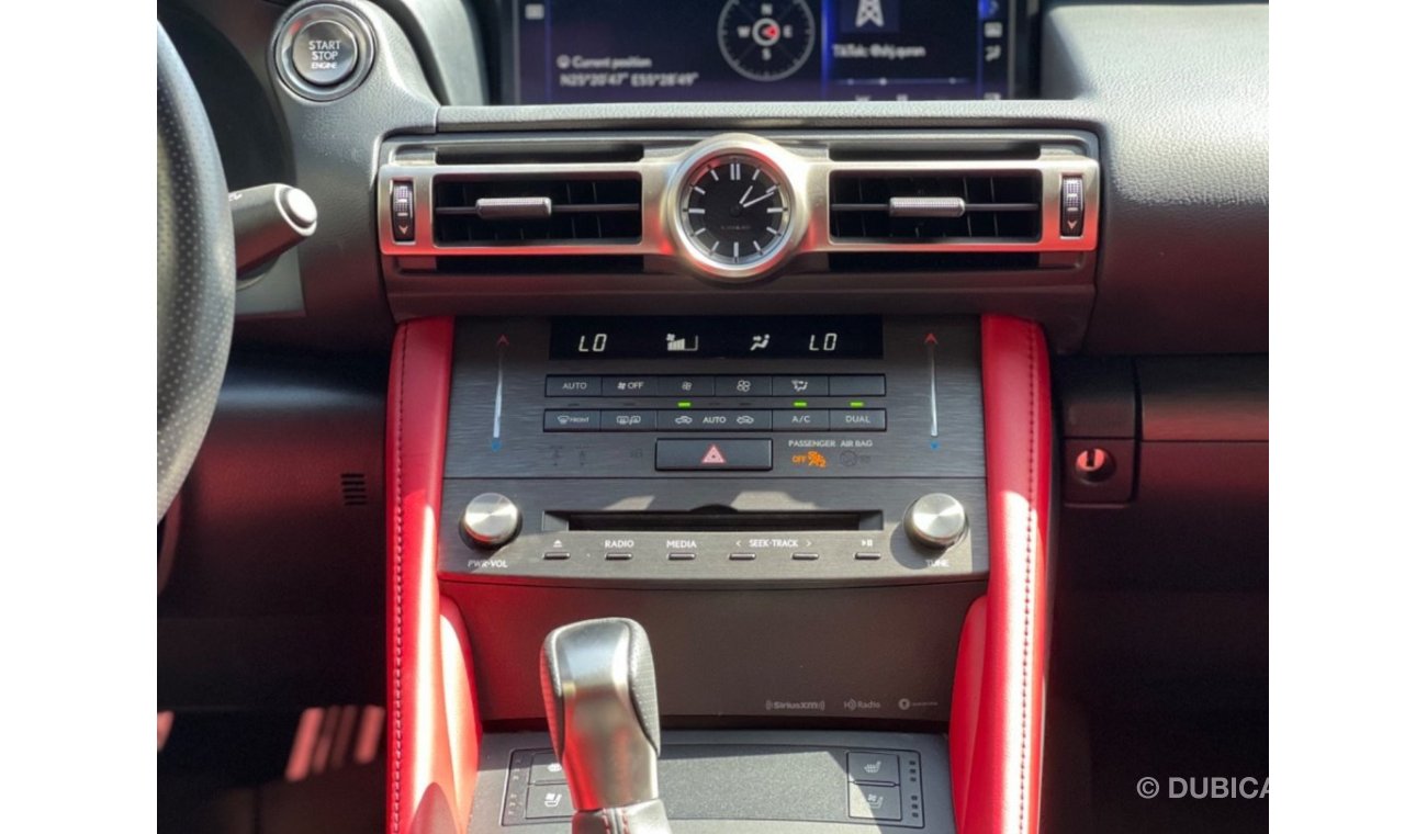 لكزس RC 300 بريمير