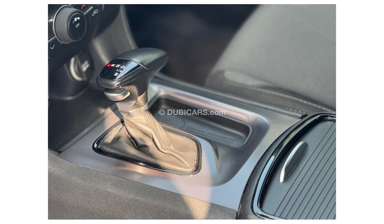 دودج تشارجر Dodge Charger SXT V6 2020 USA